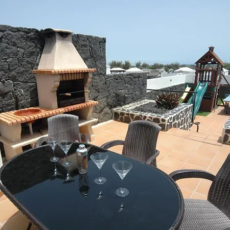 Villa 43 Sea Views, Pool,games,hot Tub, Office With Computer+ Wifi *