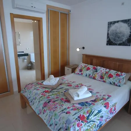 43 Sea Views, Pool,games,hot Tub, Office With Computer+ Wifi
