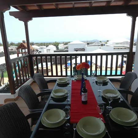 43 Sea Views, Pool,games,hot Tub, Office With Computer+ Wifi *