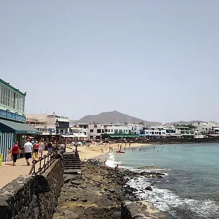 Villa 43 Sea Views, Pool,games,hot Tub, Office With Computer+ Wifi Playa Blanca (Lanzarote)